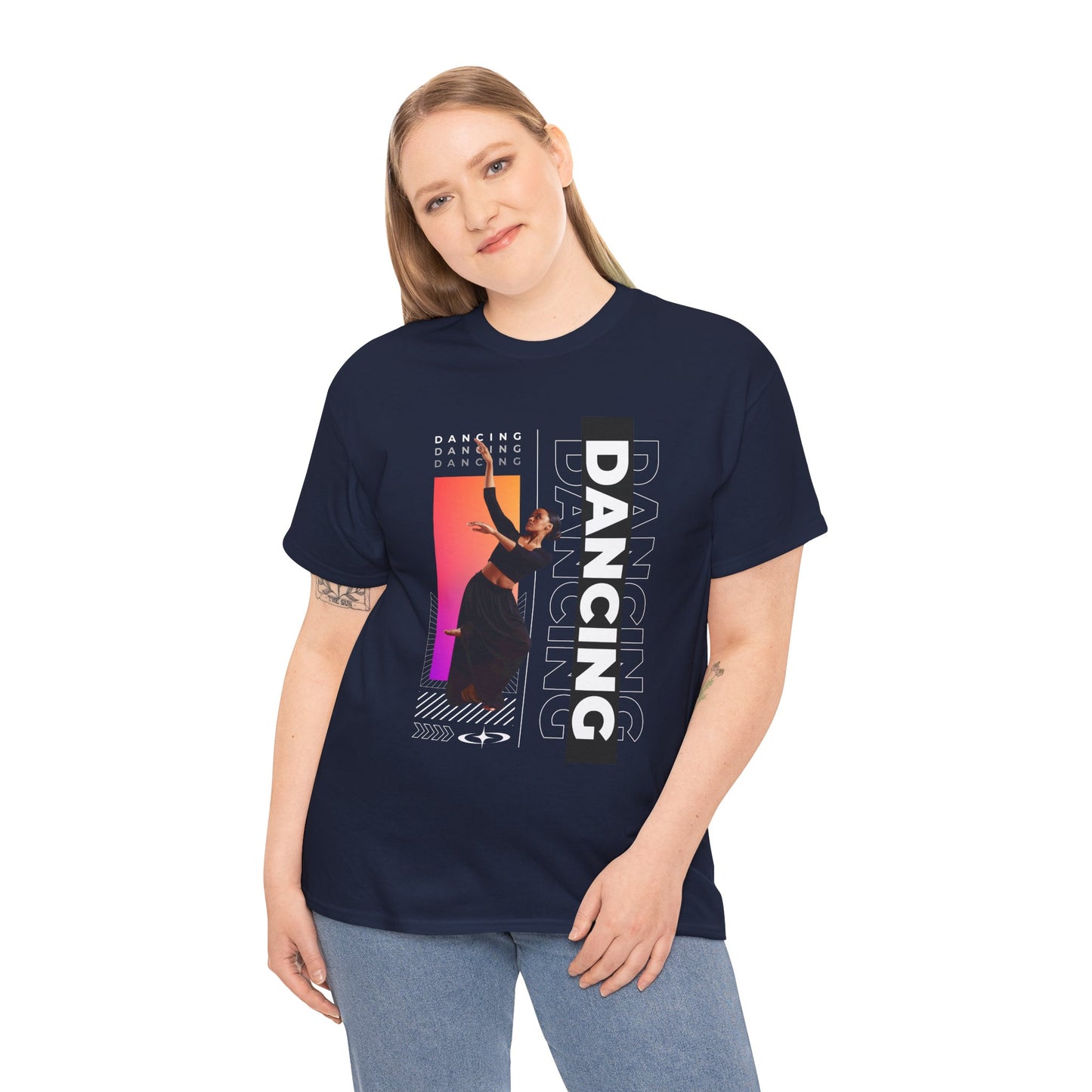“Dancing” Streetwear-Inspired Female Dancer Unisex Heavy Cotton Tee – Urban Dance Graphic T-Shirt for Performers and Dance Lovers