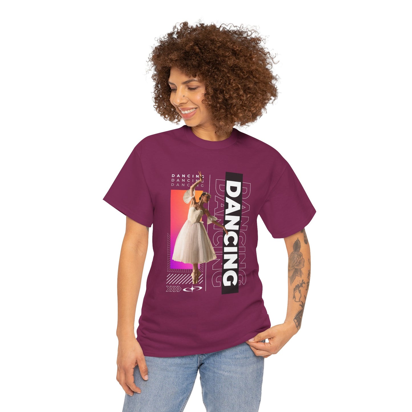 “Dancing” Streetwear-Inspired Female Dancer Unisex Heavy Cotton Tee – Urban Dance Graphic T-Shirt for Performers and Dance Lovers