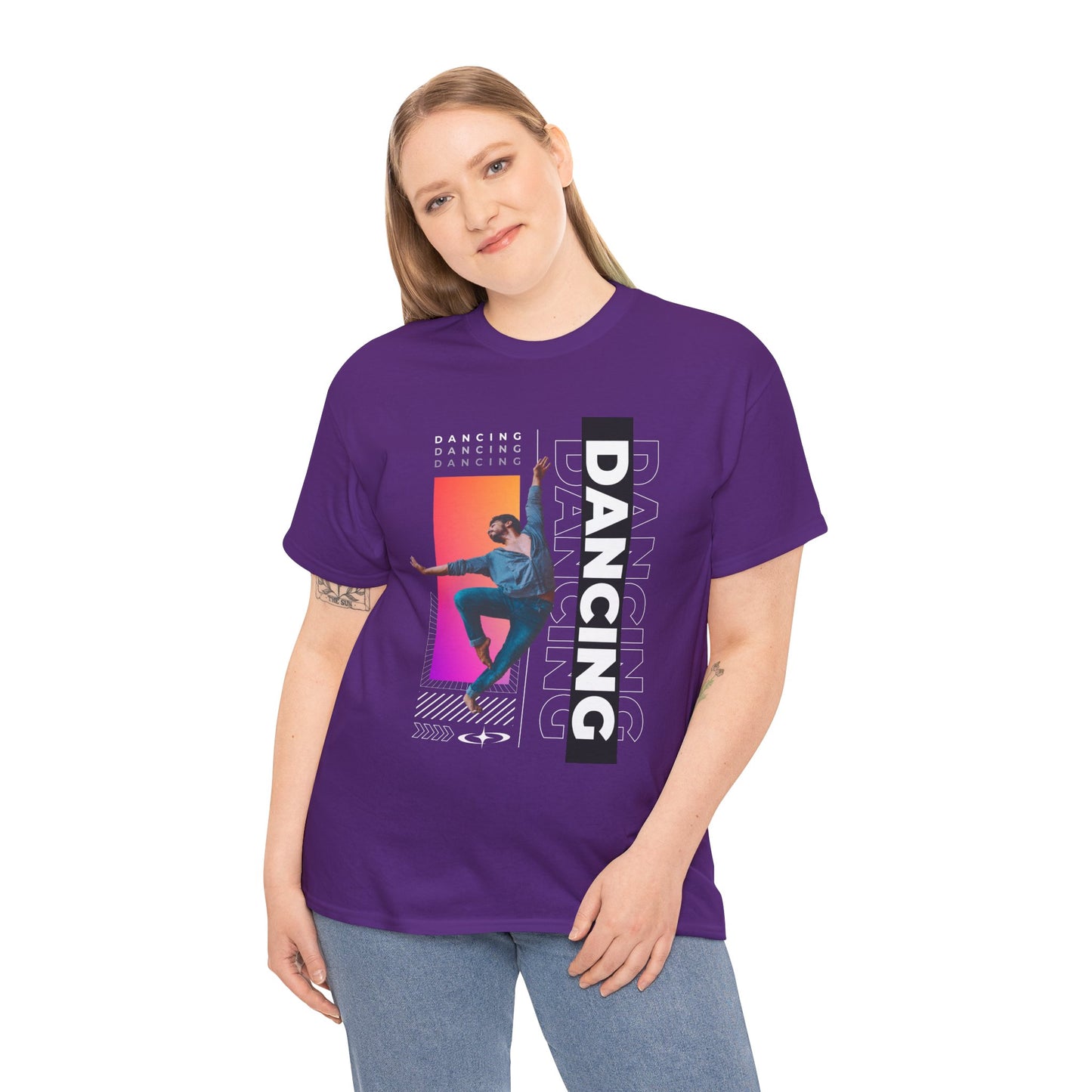 “Dancing” Streetwear-Inspired Male Dancer Unisex Heavy Cotton Tee – Urban Dance Graphic T-Shirt for Performers and Dance Lovers