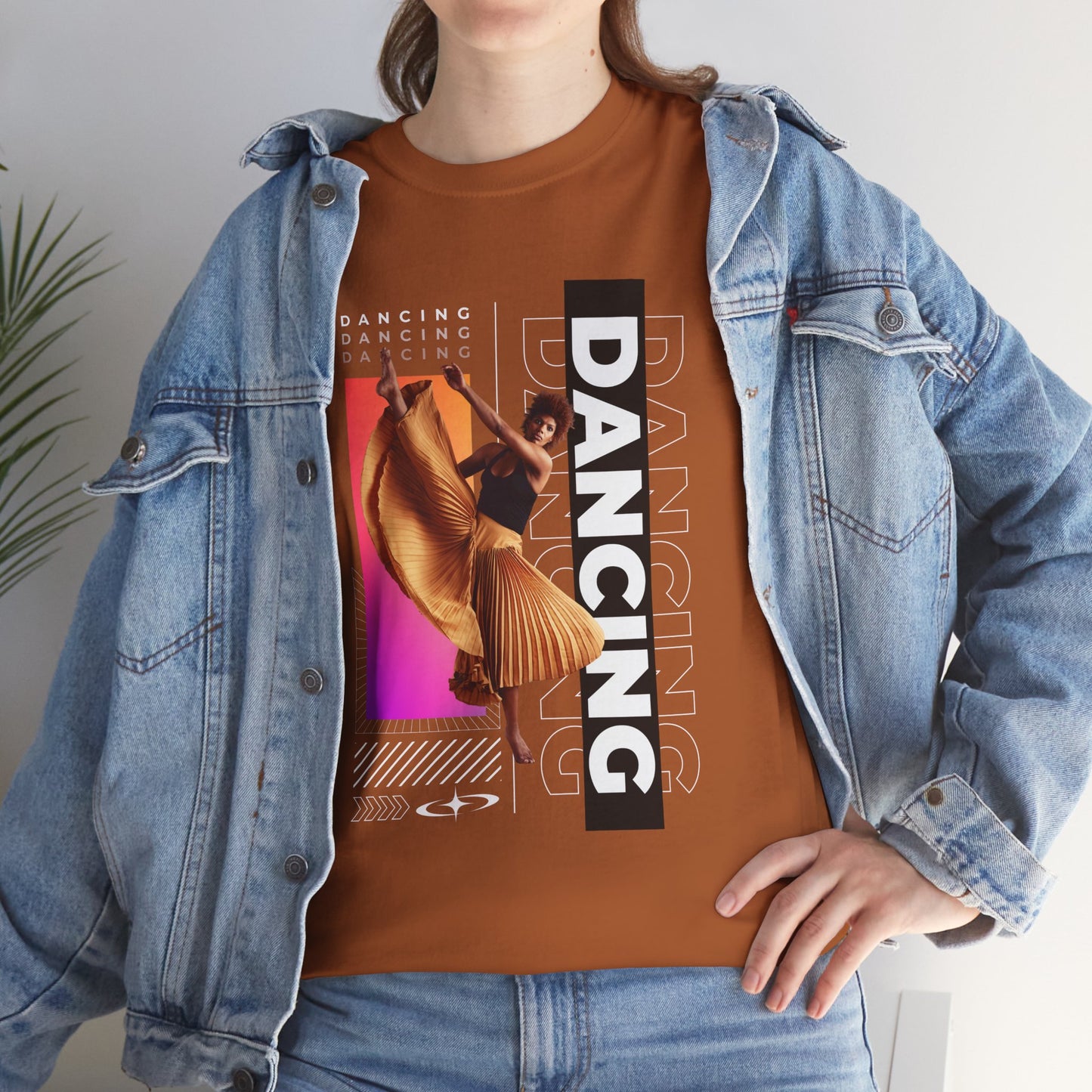 “Dancing” Streetwear-Inspired Female Dancer Unisex Heavy Cotton Tee – Urban Dance Graphic T-Shirt for Performers and Dance Lovers