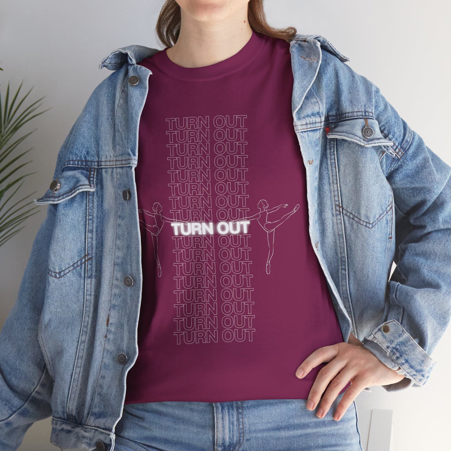 "Turn Out" Ballerina Graphic Unisex Heavy Cotton Tee – Ballet Dance T-Shirt for Dancers & Dance Enthusiasts
