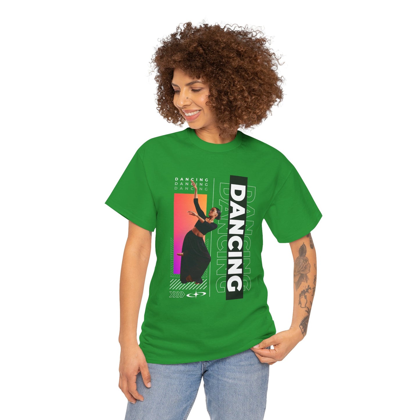 “Dancing” Streetwear-Inspired Female Dancer Unisex Heavy Cotton Tee – Urban Dance Graphic T-Shirt for Performers and Dance Lovers