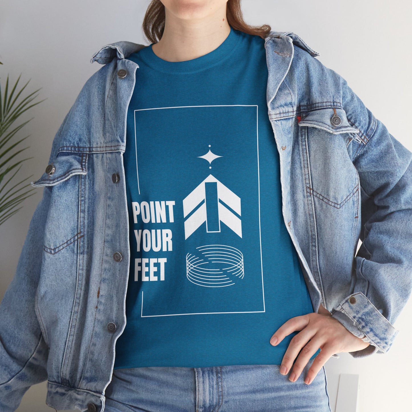 "Point Your Feet" Streetwear Dance Tee – Unisex Heavy Cotton Ballet-Inspired T-Shirt for Dancers