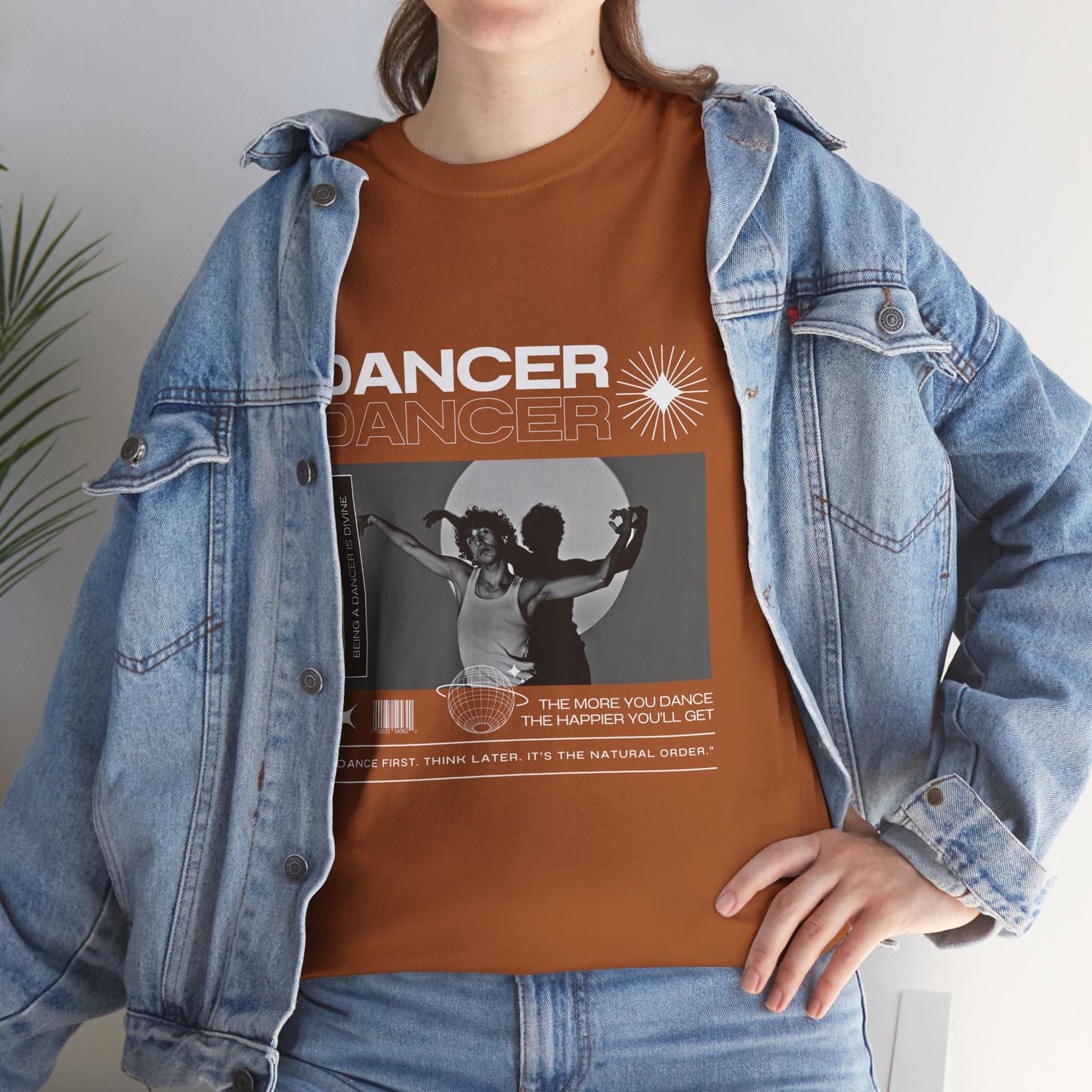 "Dancer" Spotlight Contemporary Dance Graphic Unisex Heavy Cotton Tee – Streetwear-Inspired Dance T-Shirt for Performers & Dance Lovers
