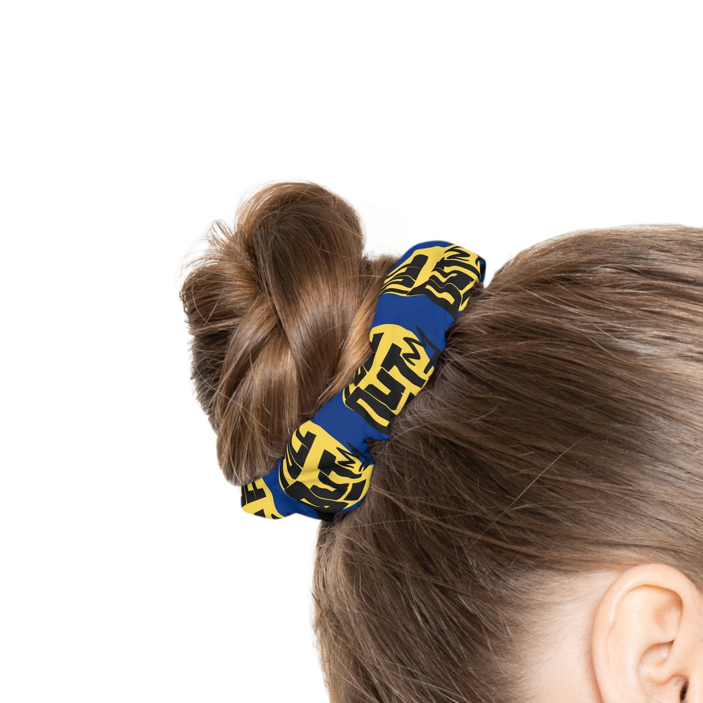 “Full Out” Scrunchie – Bold Streetwear-Inspired Dance Hair Accessory for Performers and Hip-Hop Dancers