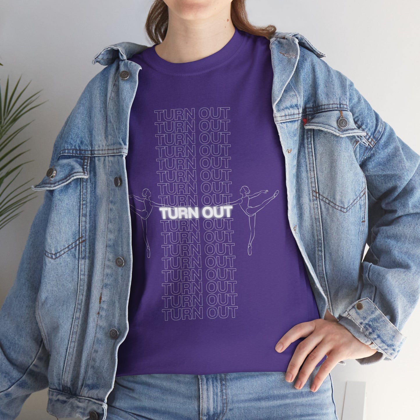 "Turn Out" Ballerina Graphic Unisex Heavy Cotton Tee – Ballet Dance T-Shirt for Dancers & Dance Enthusiasts