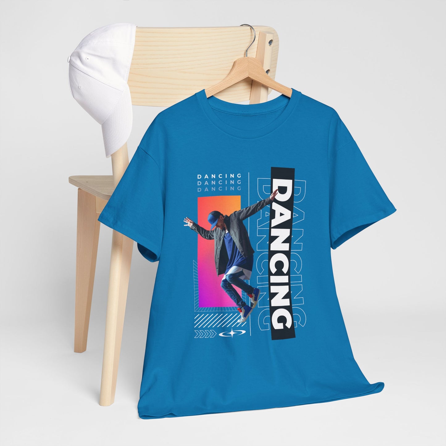 “Dancing” Streetwear-Inspired Male Dancer Unisex Heavy Cotton Tee – Urban Dance Graphic T-Shirt for Performers and Dance Lovers