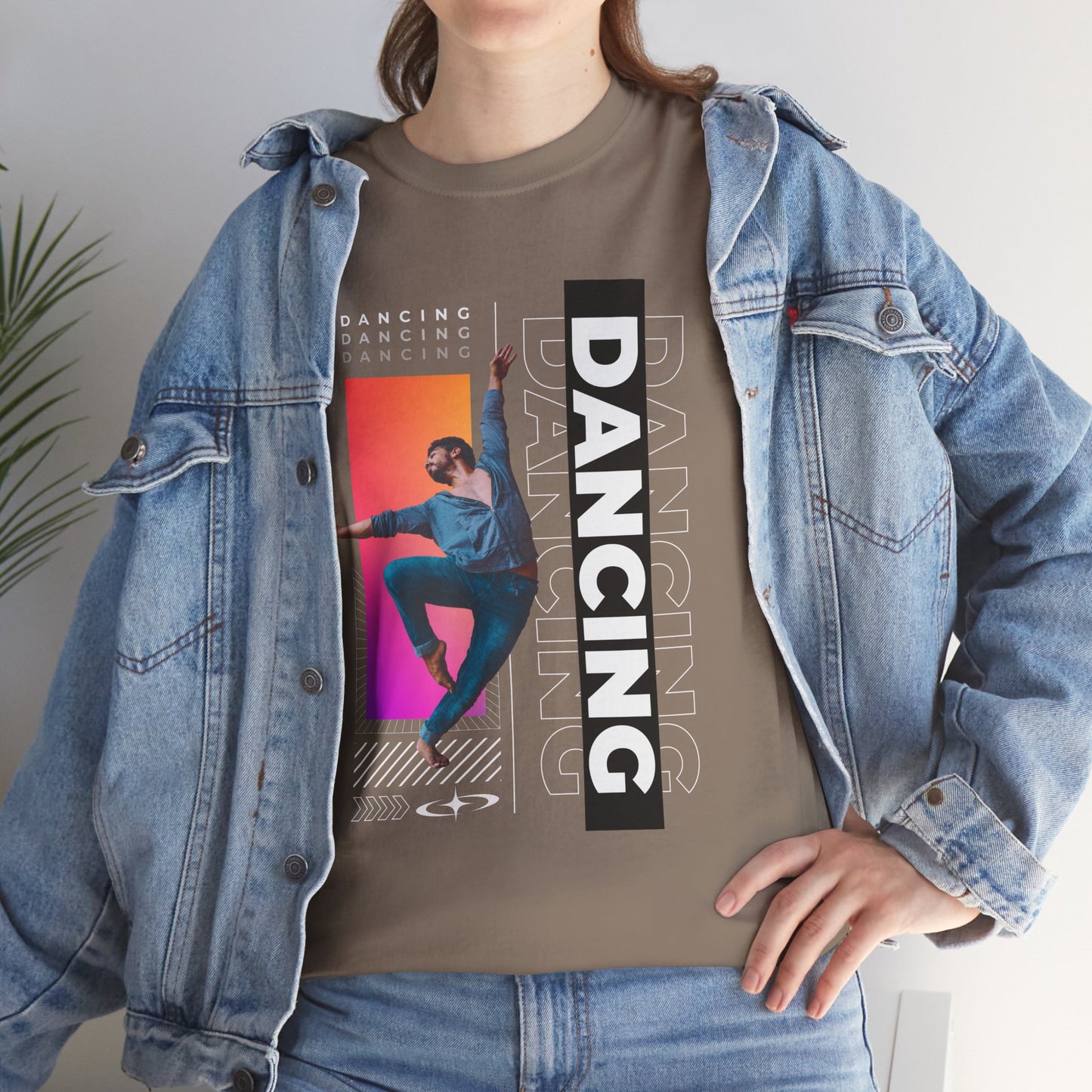 “Dancing” Streetwear-Inspired Male Dancer Unisex Heavy Cotton Tee – Urban Dance Graphic T-Shirt for Performers and Dance Lovers