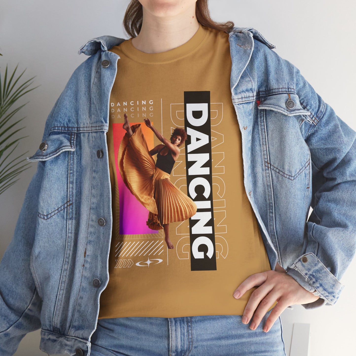 “Dancing” Streetwear-Inspired Female Dancer Unisex Heavy Cotton Tee – Urban Dance Graphic T-Shirt for Performers and Dance Lovers