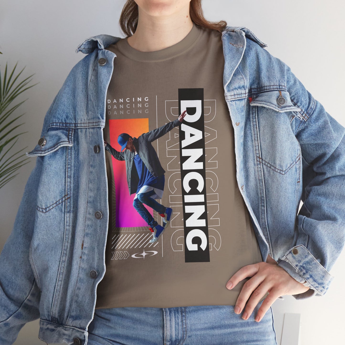“Dancing” Streetwear-Inspired Male Dancer Unisex Heavy Cotton Tee – Urban Dance Graphic T-Shirt for Performers and Dance Lovers