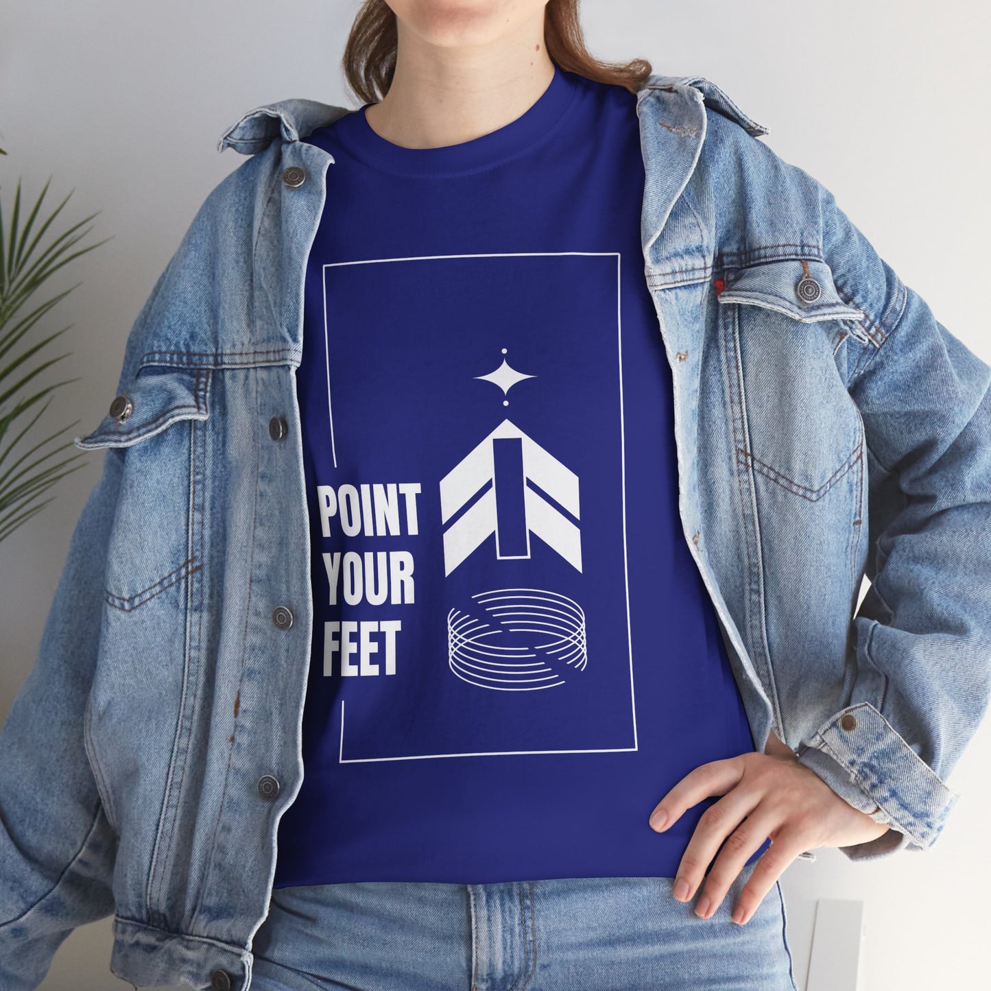 "Point Your Feet" Streetwear Dance Tee – Unisex Heavy Cotton Ballet-Inspired T-Shirt for Dancers