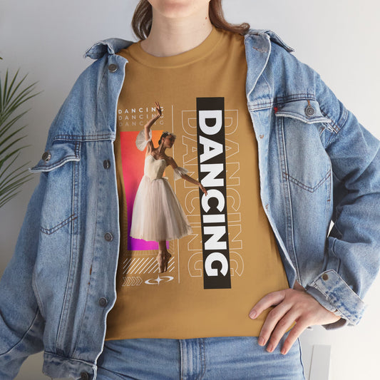 “Dancing” Streetwear-Inspired Female Dancer Unisex Heavy Cotton Tee – Urban Dance Graphic T-Shirt for Performers and Dance Lovers