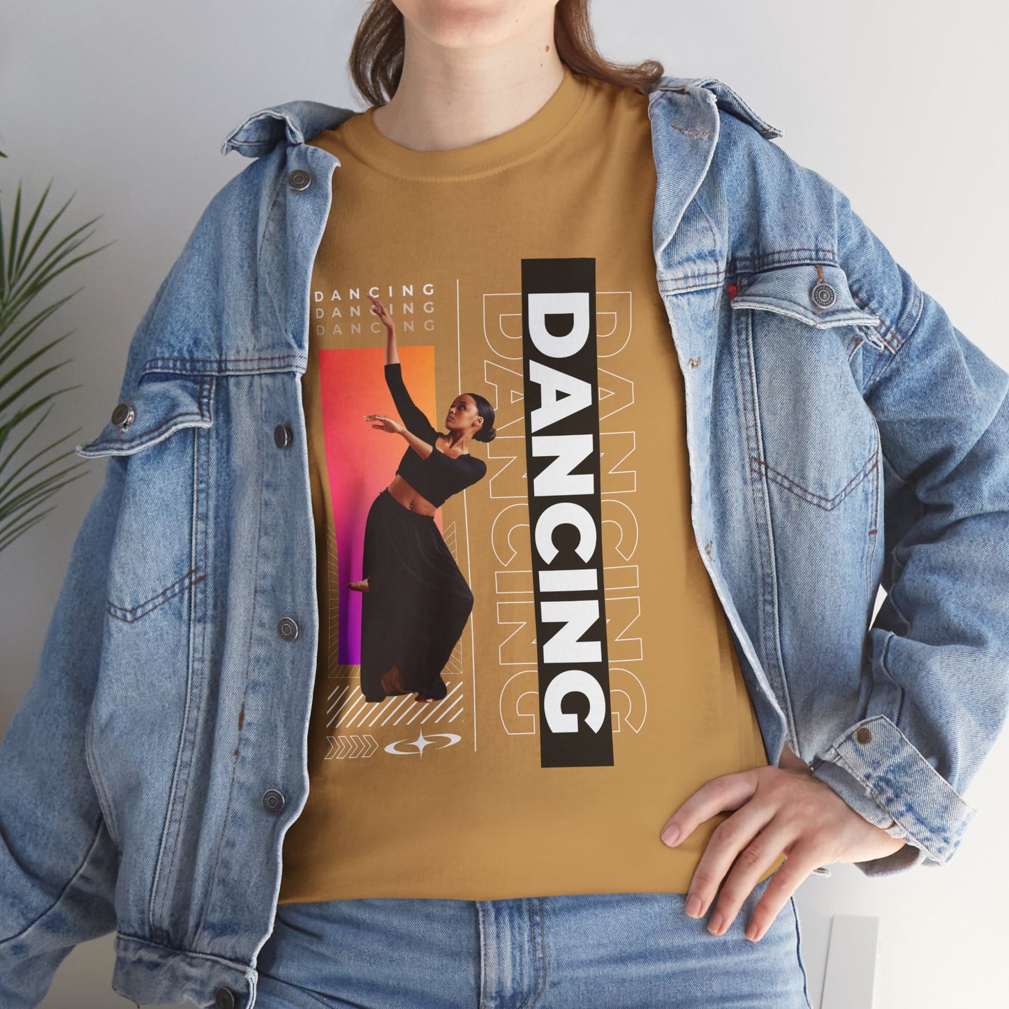 “Dancing” Streetwear-Inspired Female Dancer Unisex Heavy Cotton Tee – Urban Dance Graphic T-Shirt for Performers and Dance Lovers