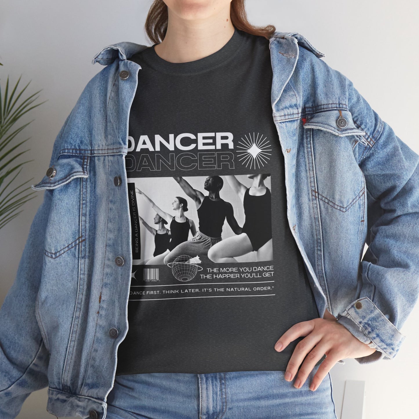"Dancer" with ballet dancers at the Barre - Unisex Heavy Cotton Tee | Streetwear-Inspired Ballet Training Graphic T-Shirt for Dance Lovers