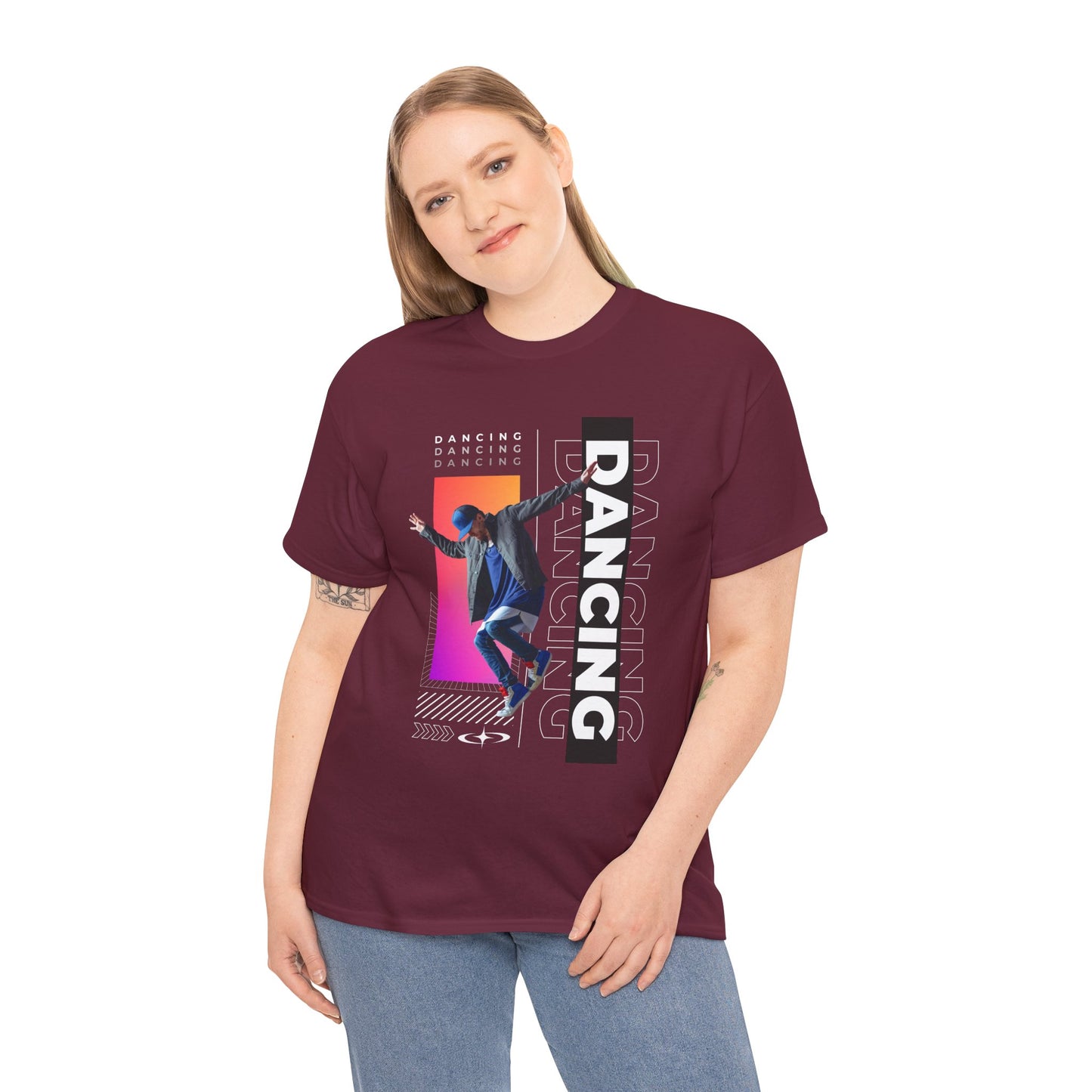 “Dancing” Streetwear-Inspired Male Dancer Unisex Heavy Cotton Tee – Urban Dance Graphic T-Shirt for Performers and Dance Lovers