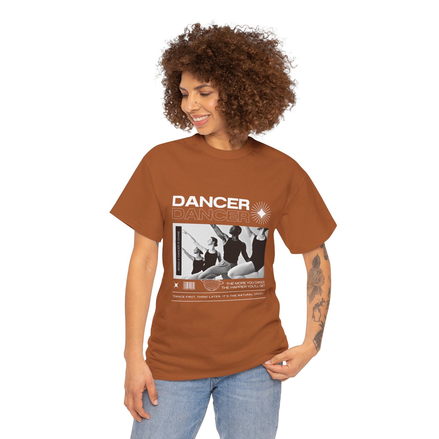 "Dancer" with ballet dancers at the Barre - Unisex Heavy Cotton Tee | Streetwear-Inspired Ballet Training Graphic T-Shirt for Dance Lovers