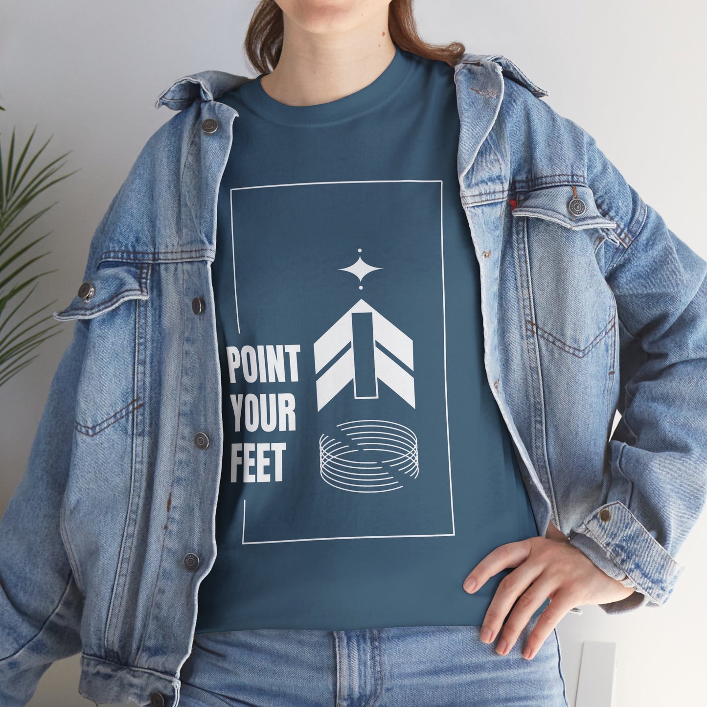 "Point Your Feet" Streetwear Dance Tee – Unisex Heavy Cotton Ballet-Inspired T-Shirt for Dancers