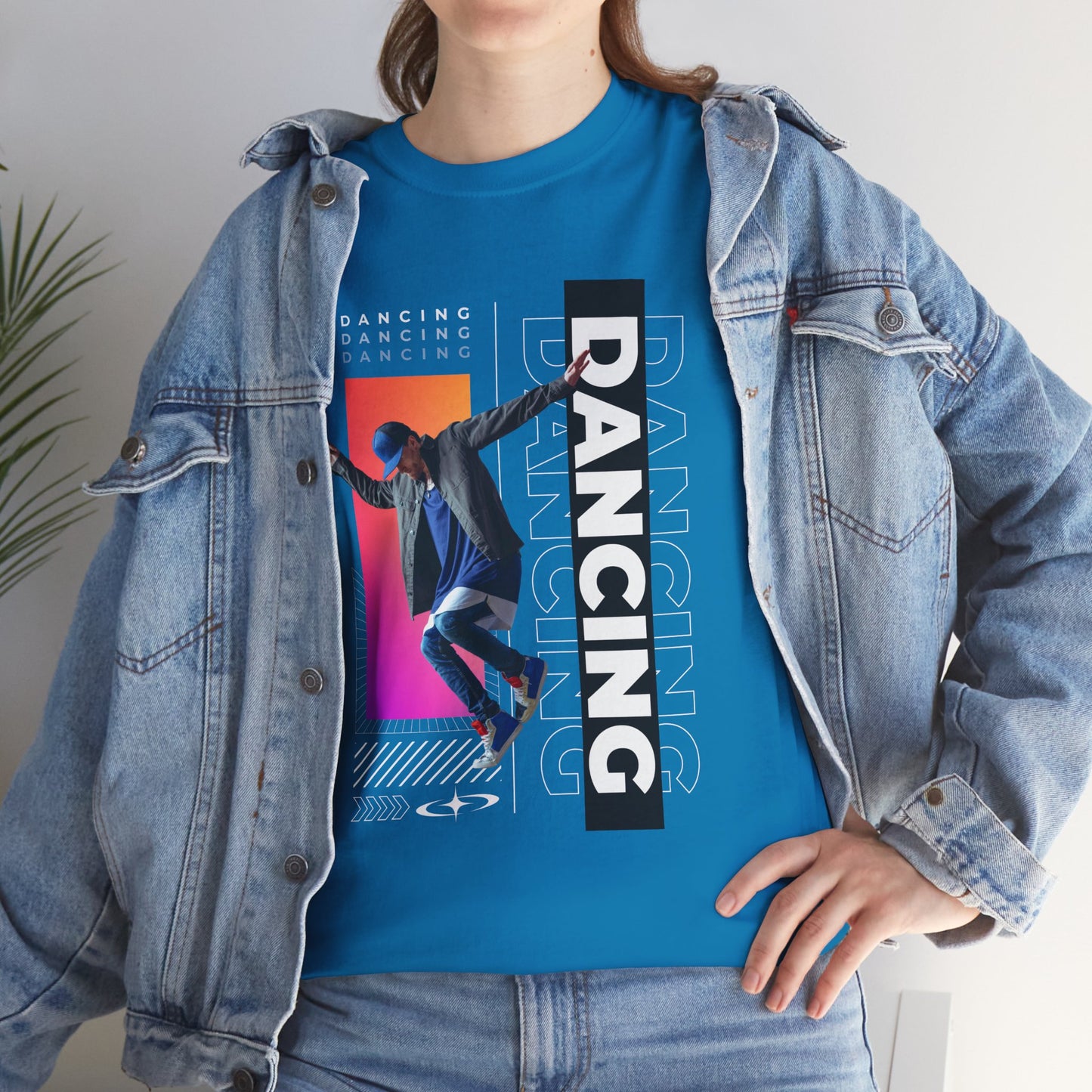 “Dancing” Streetwear-Inspired Male Dancer Unisex Heavy Cotton Tee – Urban Dance Graphic T-Shirt for Performers and Dance Lovers