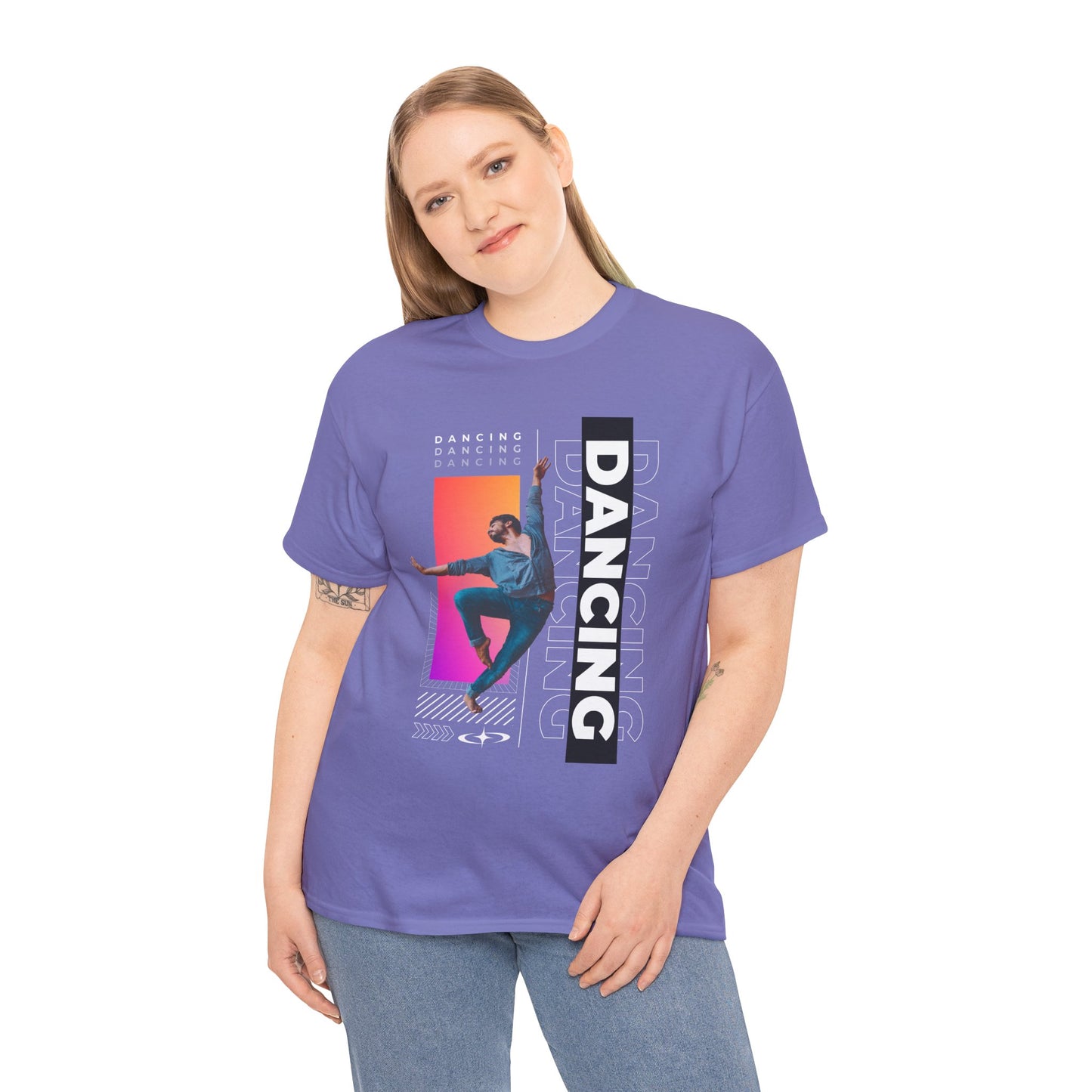 “Dancing” Streetwear-Inspired Male Dancer Unisex Heavy Cotton Tee – Urban Dance Graphic T-Shirt for Performers and Dance Lovers