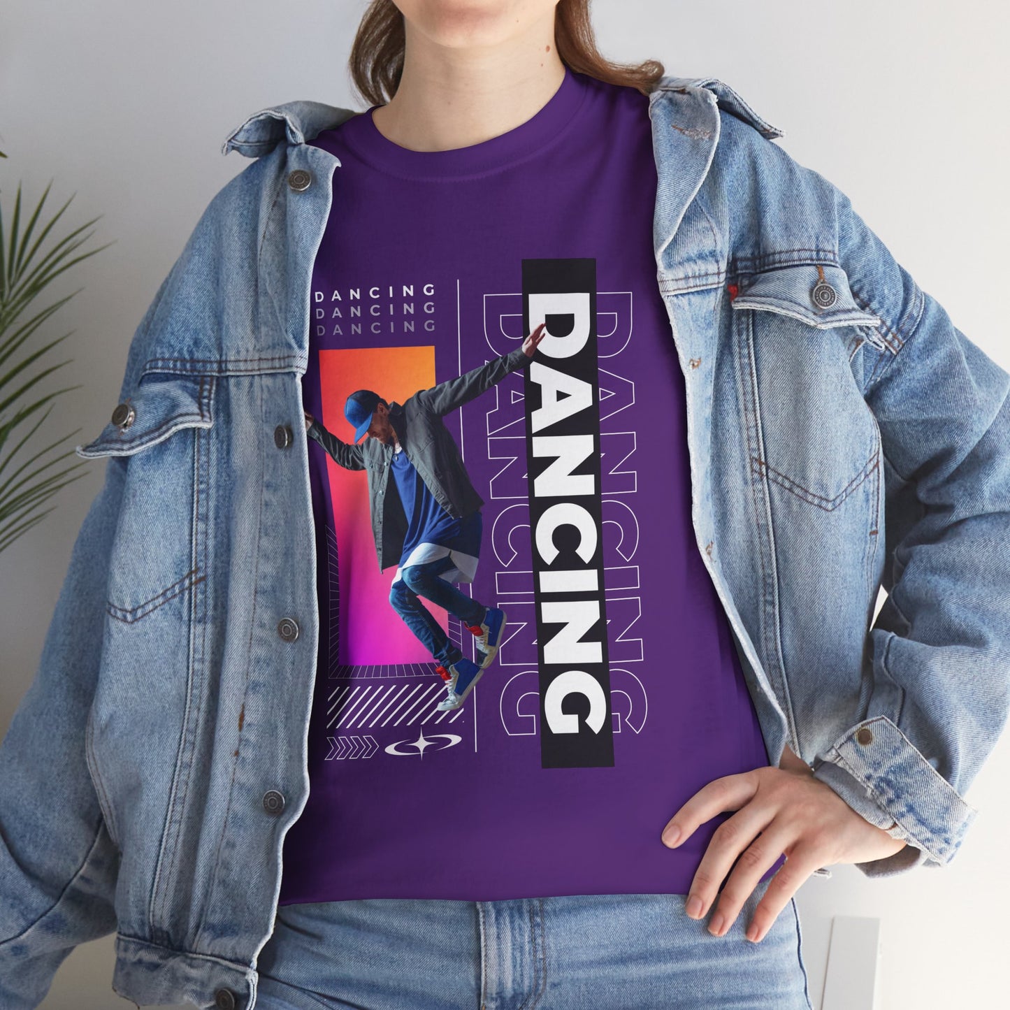 “Dancing” Streetwear-Inspired Male Dancer Unisex Heavy Cotton Tee – Urban Dance Graphic T-Shirt for Performers and Dance Lovers