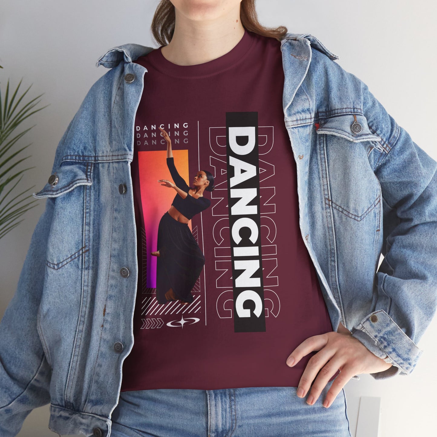 “Dancing” Streetwear-Inspired Female Dancer Unisex Heavy Cotton Tee – Urban Dance Graphic T-Shirt for Performers and Dance Lovers