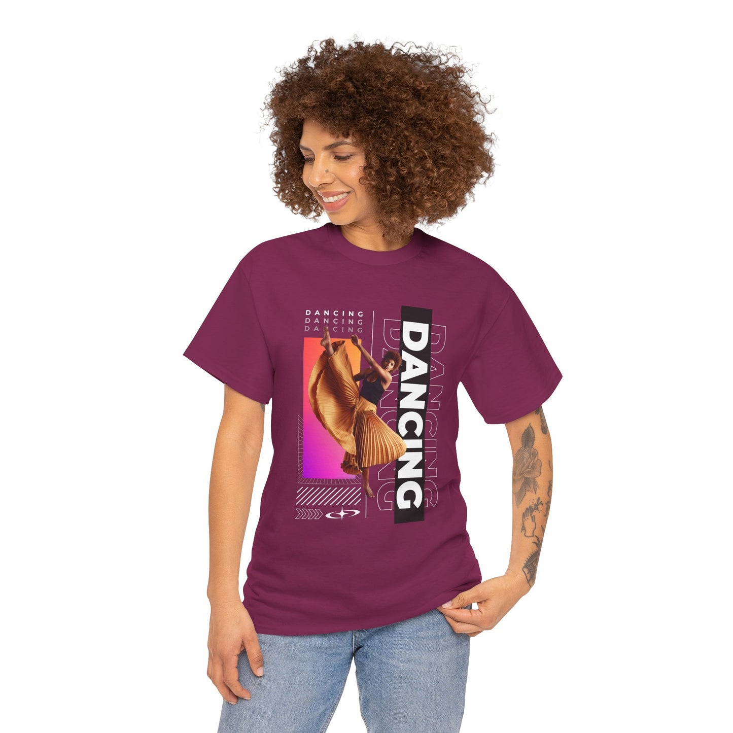 “Dancing” Streetwear-Inspired Female Dancer Unisex Heavy Cotton Tee – Urban Dance Graphic T-Shirt for Performers and Dance Lovers