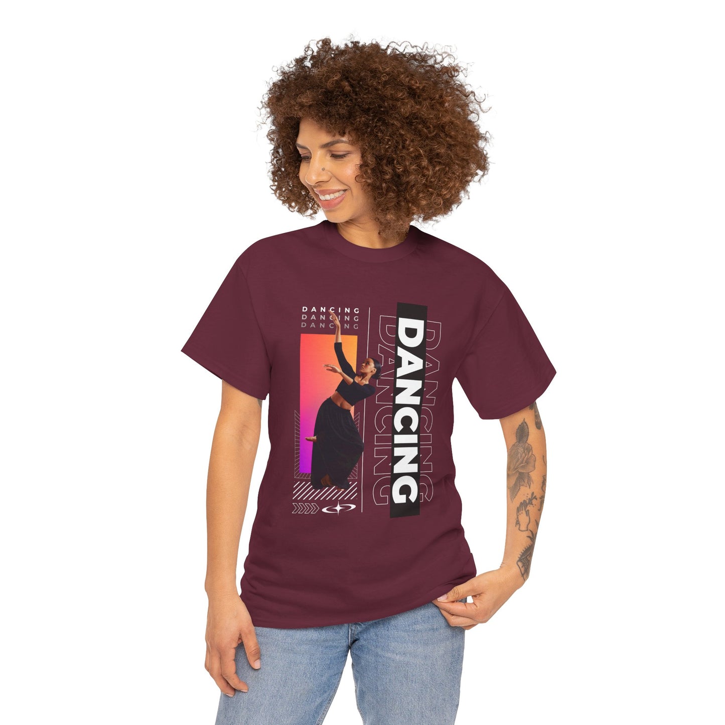 “Dancing” Streetwear-Inspired Female Dancer Unisex Heavy Cotton Tee – Urban Dance Graphic T-Shirt for Performers and Dance Lovers