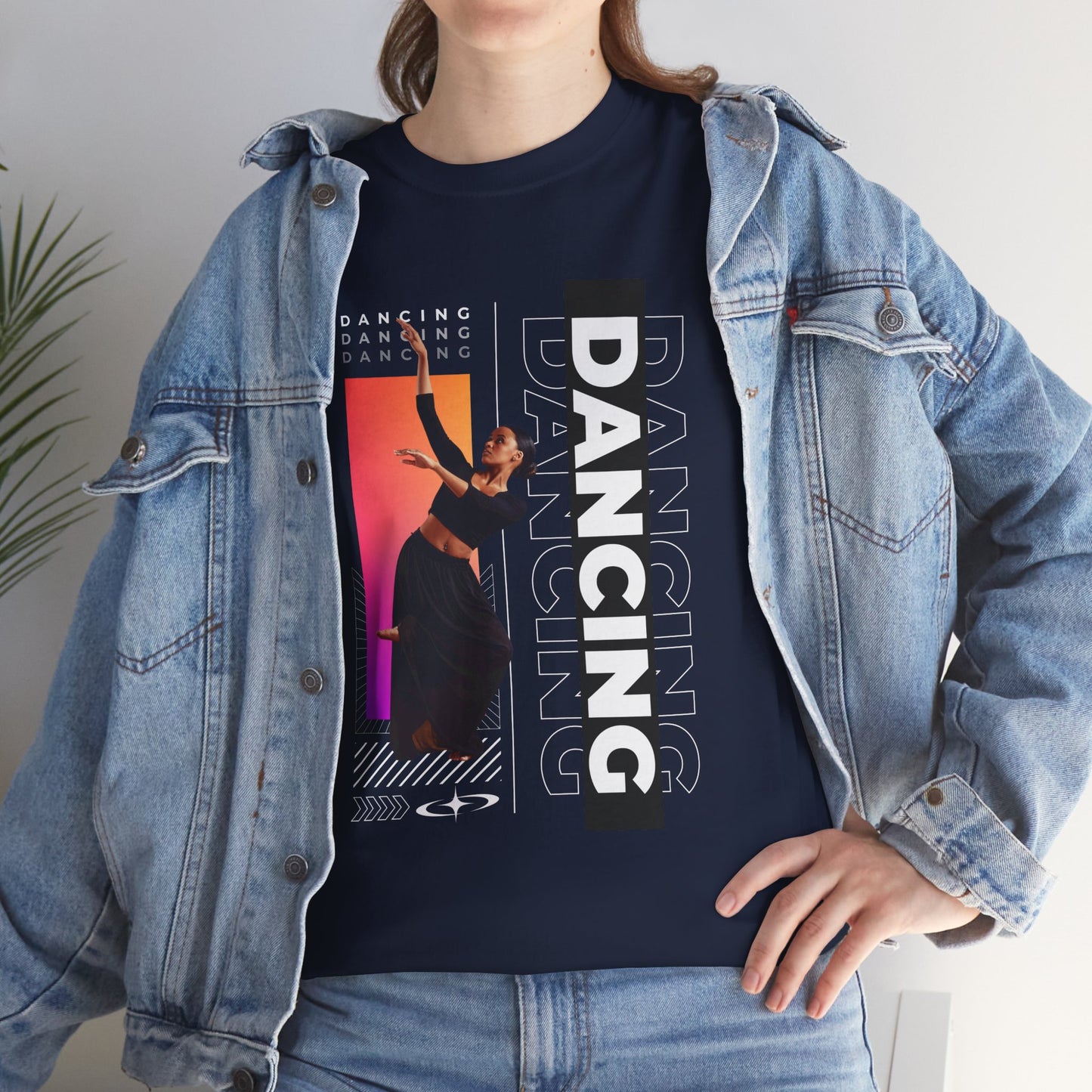 “Dancing” Streetwear-Inspired Female Dancer Unisex Heavy Cotton Tee – Urban Dance Graphic T-Shirt for Performers and Dance Lovers
