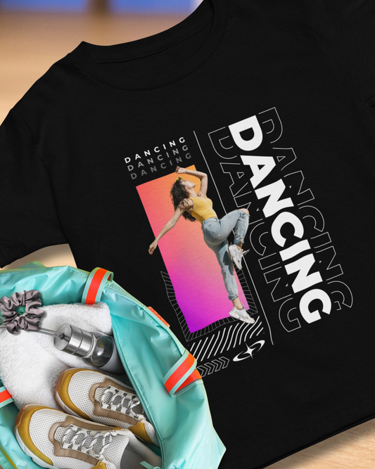 “Dancing” Streetwear-Inspired Female Dancer Unisex Heavy Cotton Tee – Urban Dance Graphic T-Shirt for Performers and Dance Lovers