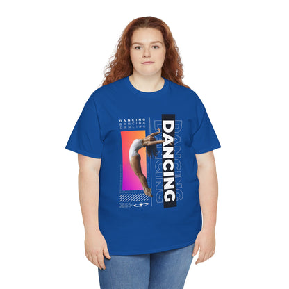 “Dancing” Streetwear-Inspired Female Dancer Unisex Heavy Cotton Tee – Urban Dance Graphic T-Shirt for Performers and Dance Lovers