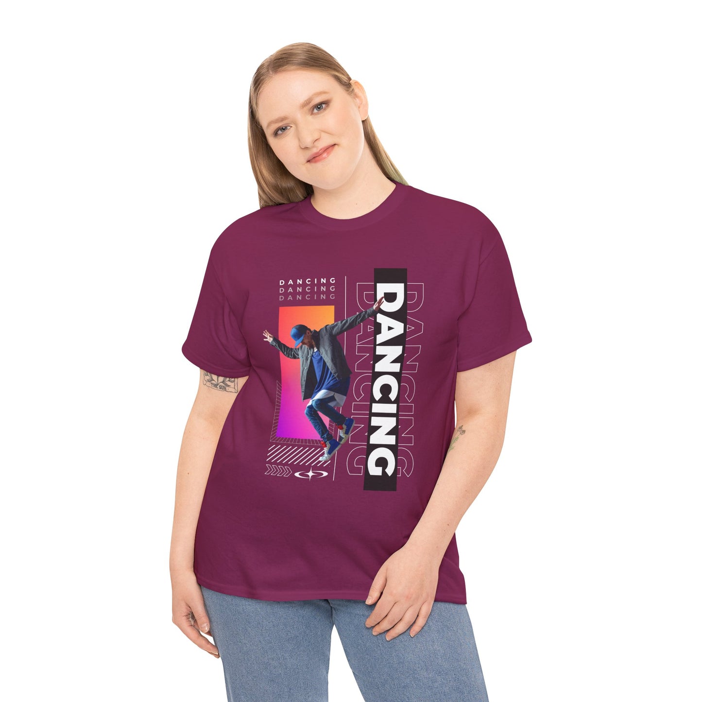 “Dancing” Streetwear-Inspired Male Dancer Unisex Heavy Cotton Tee – Urban Dance Graphic T-Shirt for Performers and Dance Lovers