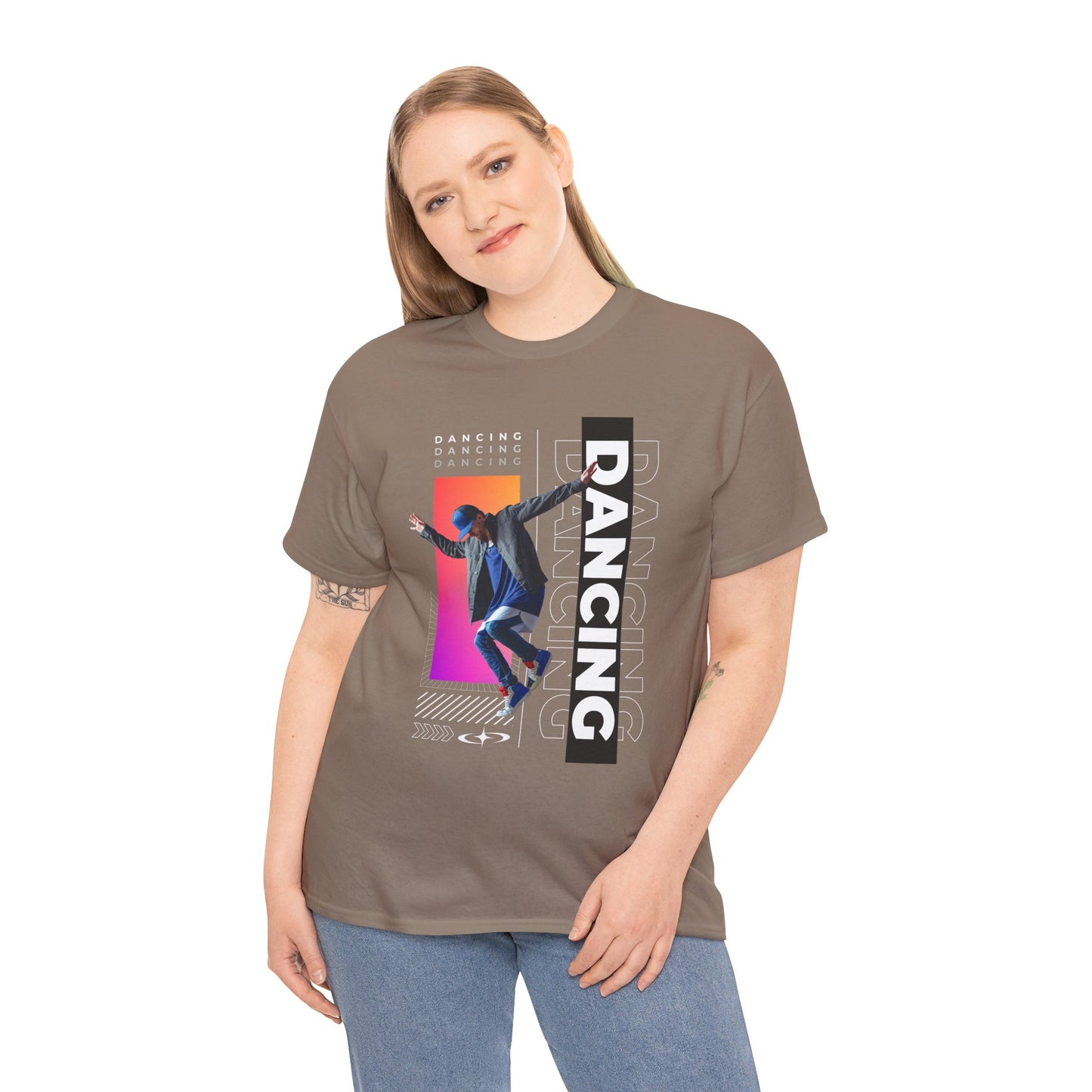 “Dancing” Streetwear-Inspired Male Dancer Unisex Heavy Cotton Tee – Urban Dance Graphic T-Shirt for Performers and Dance Lovers