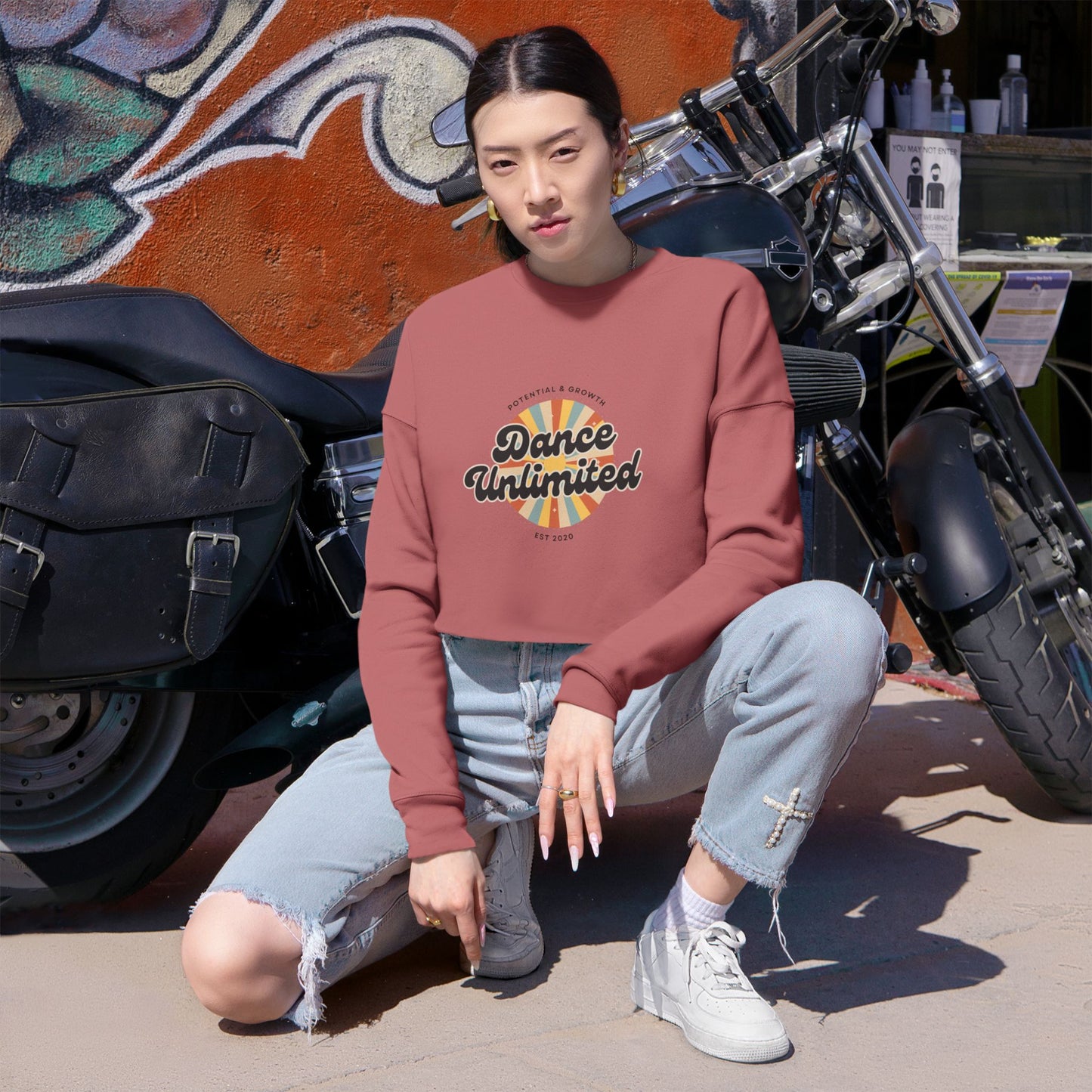 "Dance Unlimited – Potential & Growth" Women’s Cropped Sweatshirt | Retro Dance Graphic Pullover for Dancers