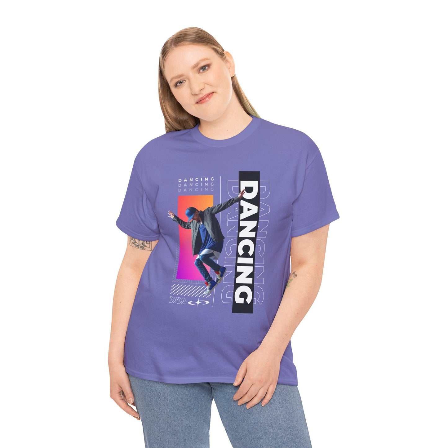 “Dancing” Streetwear-Inspired Male Dancer Unisex Heavy Cotton Tee – Urban Dance Graphic T-Shirt for Performers and Dance Lovers