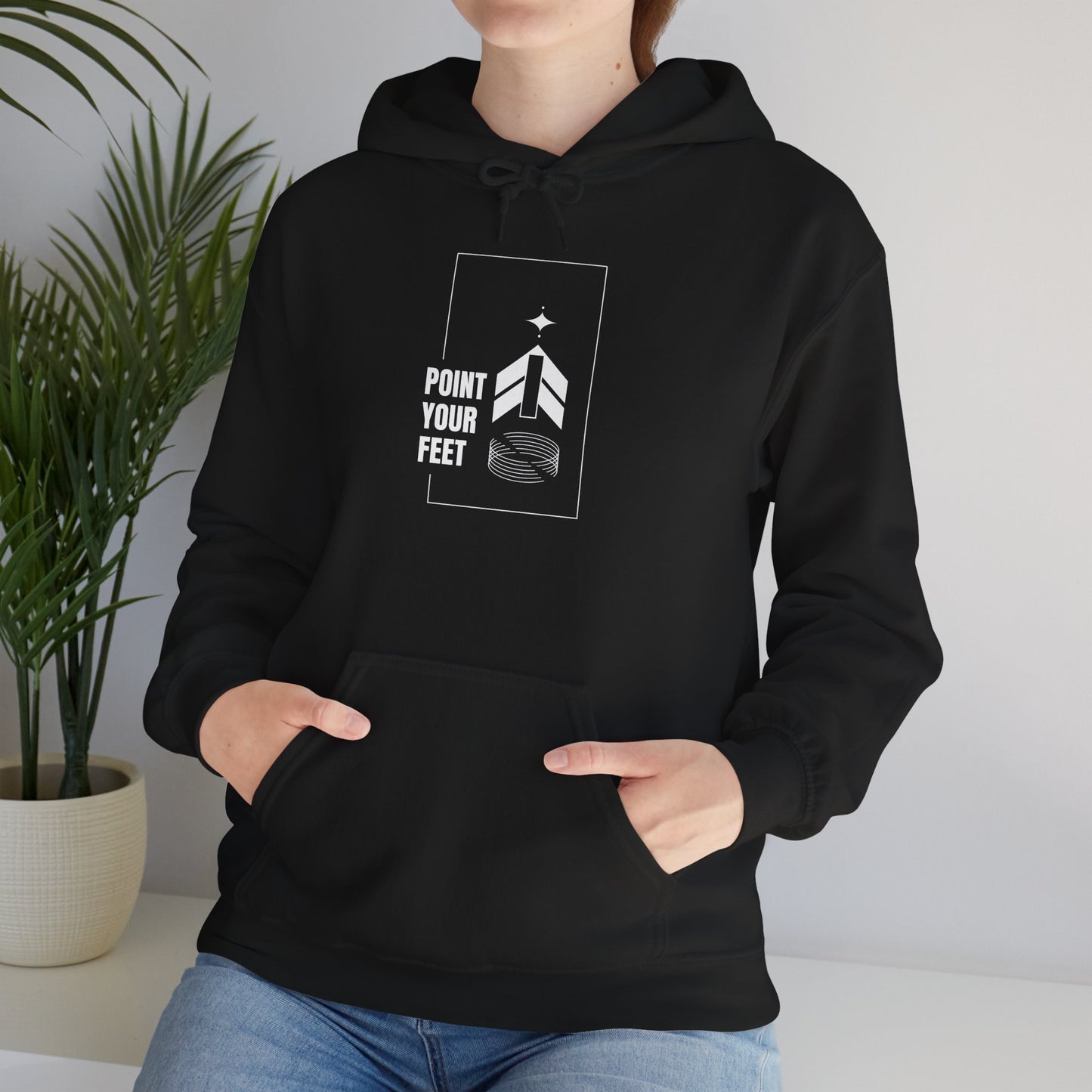 "Point Your Feet" Streetwear Dance Hoodie – Unisex Heavy Blend™ Hooded Sweatshirt for Dancers & Ballet Lovers