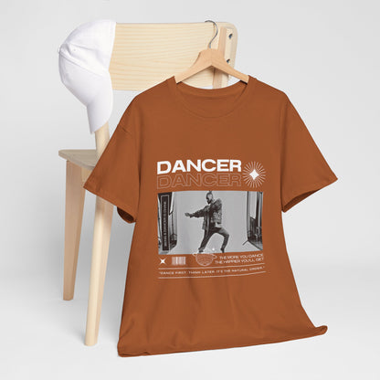 "Dancer "Jazz Pose Unisex Heavy Cotton Tee – Streetwear-Inspired Jazz Dance Graphic T-Shirt for Performers