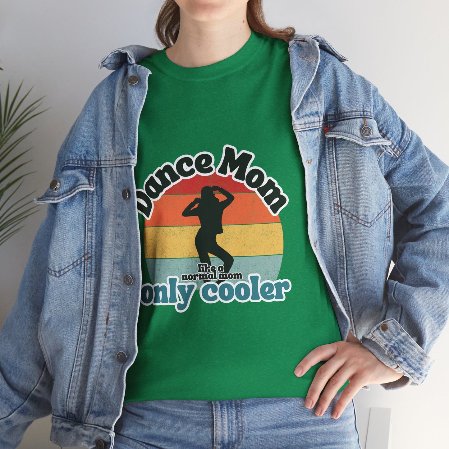 "Dance Mom" T-Shirt – Funny Retro Graphic Tee for Cool Moms | Unisex Heavy Cotton Tee
