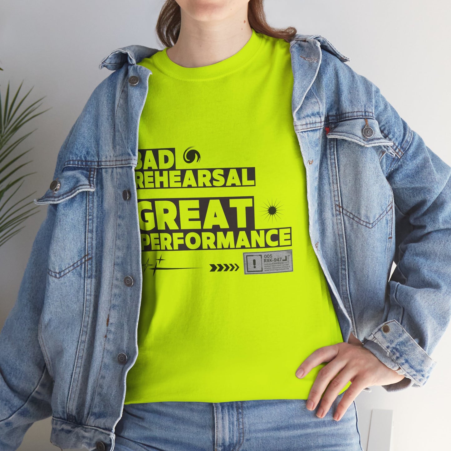 "Bad Rehearsal, Great Performance" Dance Quote Tee – Unisex Heavy Cotton T-Shirt with Streetwear-Inspired Graphic for Dancers