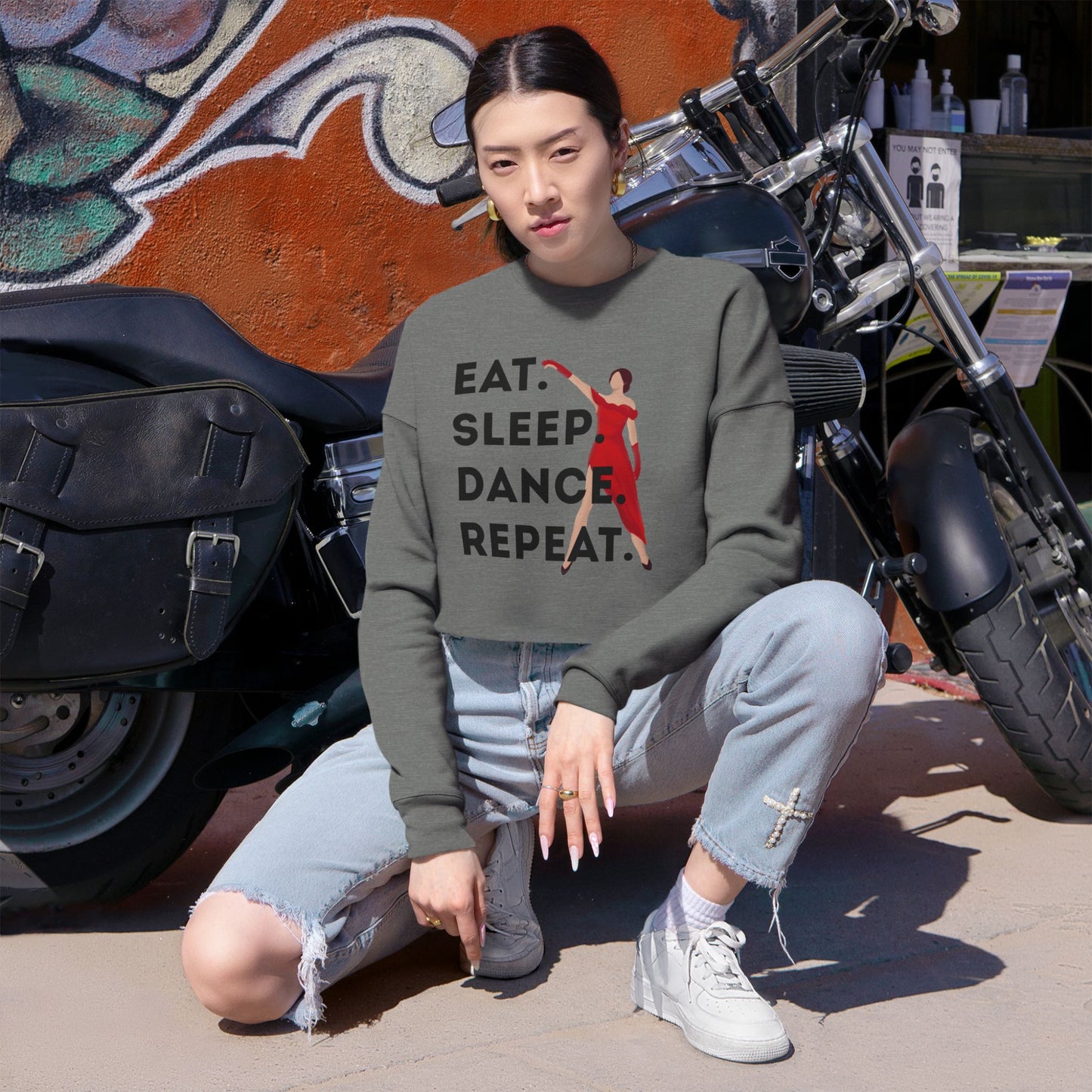"Eat, Sleep, Dance, Repeat" Women’s Cropped Dance Sweatshirt – Bold Dancer Graphic | Trendy Streetwear for Dance Lovers & Performers