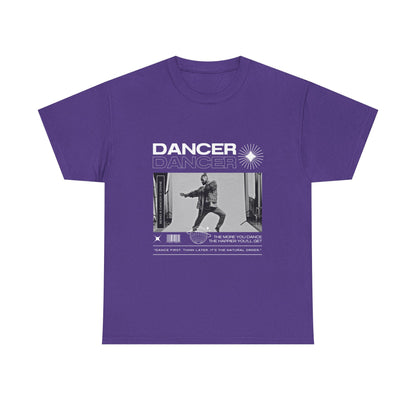 "Dancer "Jazz Pose Unisex Heavy Cotton Tee – Streetwear-Inspired Jazz Dance Graphic T-Shirt for Performers