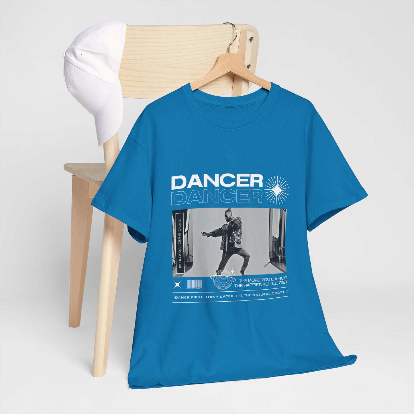 "Dancer "Jazz Pose Unisex Heavy Cotton Tee – Streetwear-Inspired Jazz Dance Graphic T-Shirt for Performers