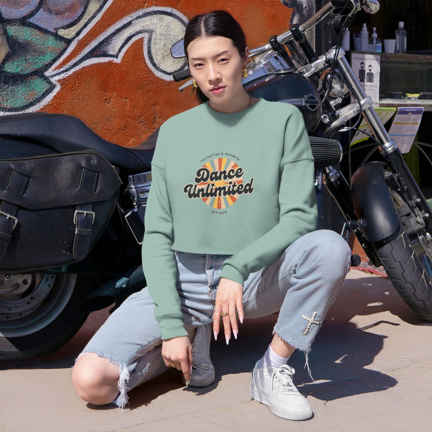 "Dance Unlimited – Potential & Growth" Women’s Cropped Sweatshirt | Retro Dance Graphic Pullover for Dancers