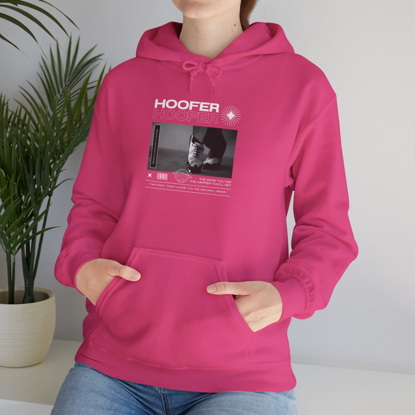 “Hoofer” Tap Dance Text with Streetwear-Style Tap Shoes Graphic – Unisex Heavy Blend™ Hooded Sweatshirt – Cozy Dance Hoodie for Tap Dancers & Dance Enthusiasts