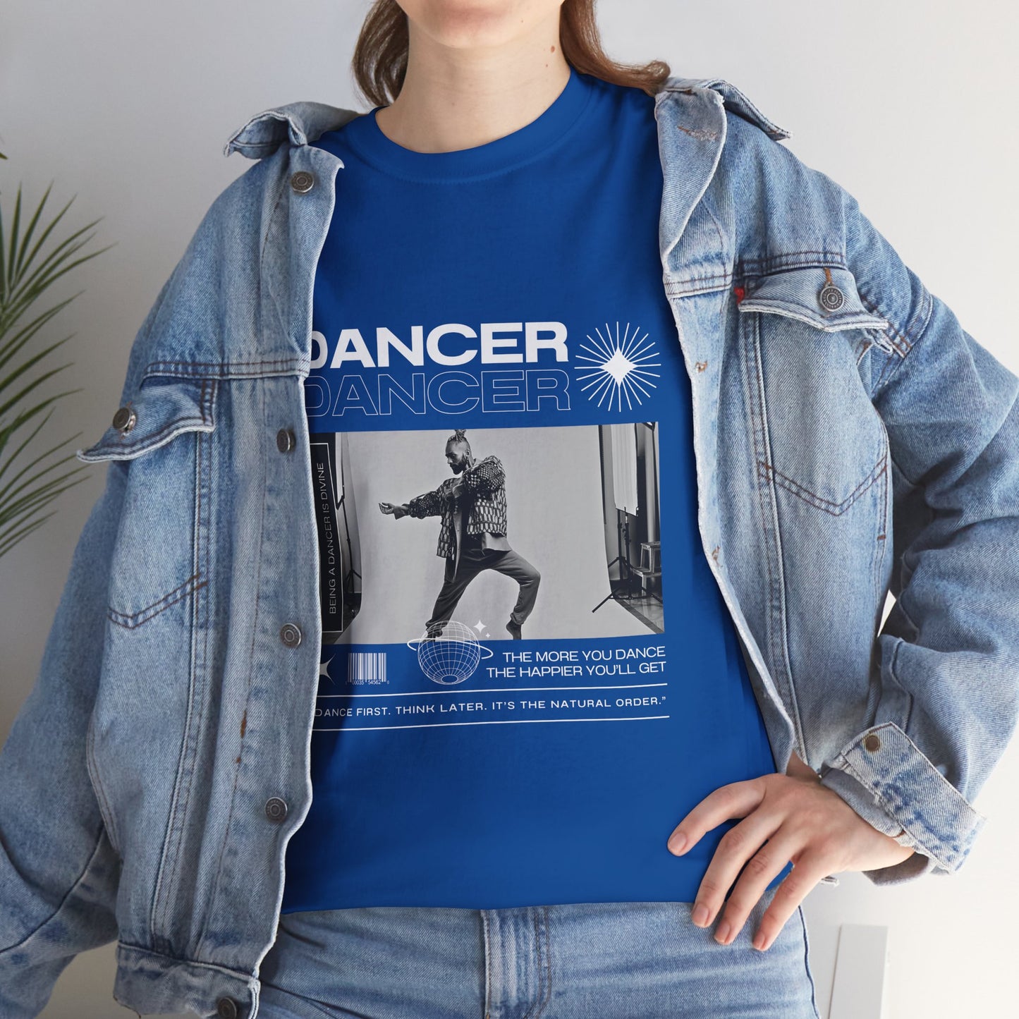 "Dancer "Jazz Pose Unisex Heavy Cotton Tee – Streetwear-Inspired Jazz Dance Graphic T-Shirt for Performers
