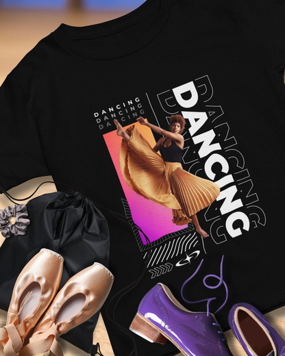 “Dancing” Streetwear-Inspired Female Dancer Unisex Heavy Cotton Tee – Urban Dance Graphic T-Shirt for Performers and Dance Lovers